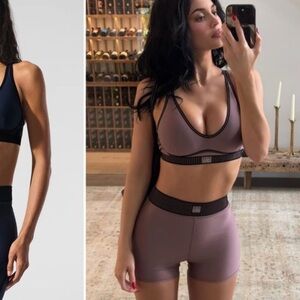 ALO Yoga Set Short and Bra in Black and Mauve